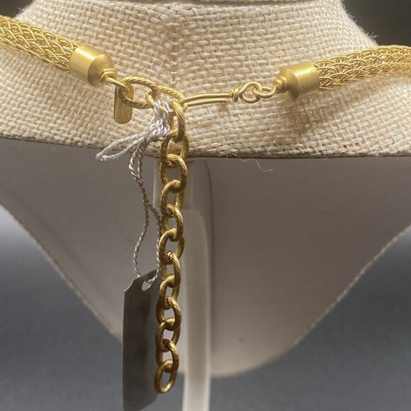 VTG Sarah Cavender Metalworks Gold Tone Mesh Blue Glass Cabochon Necklace NWT - Picture 5 of 8